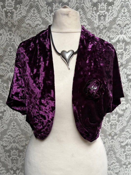 The Odette Shrug