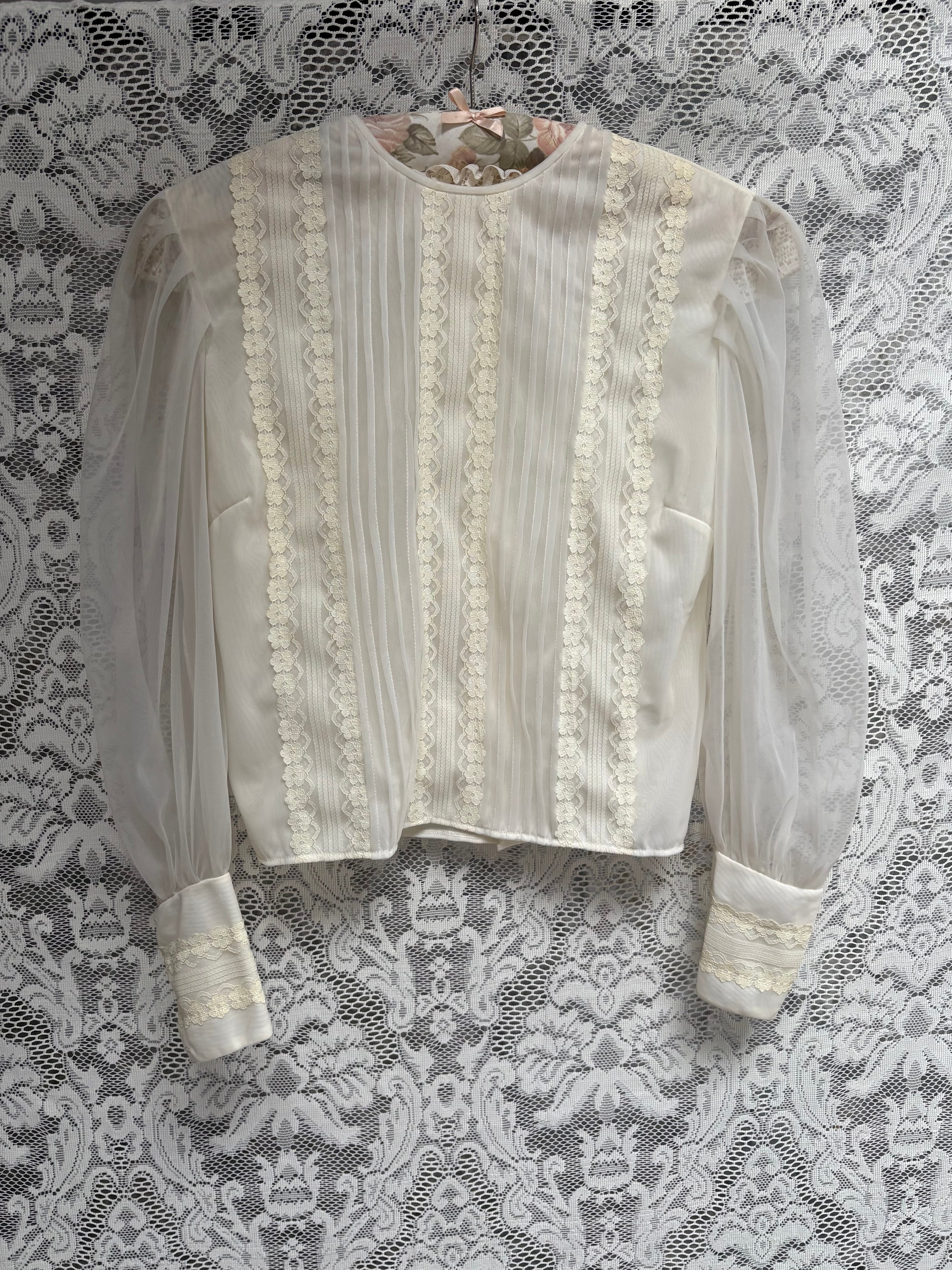 The Elaine Blouse