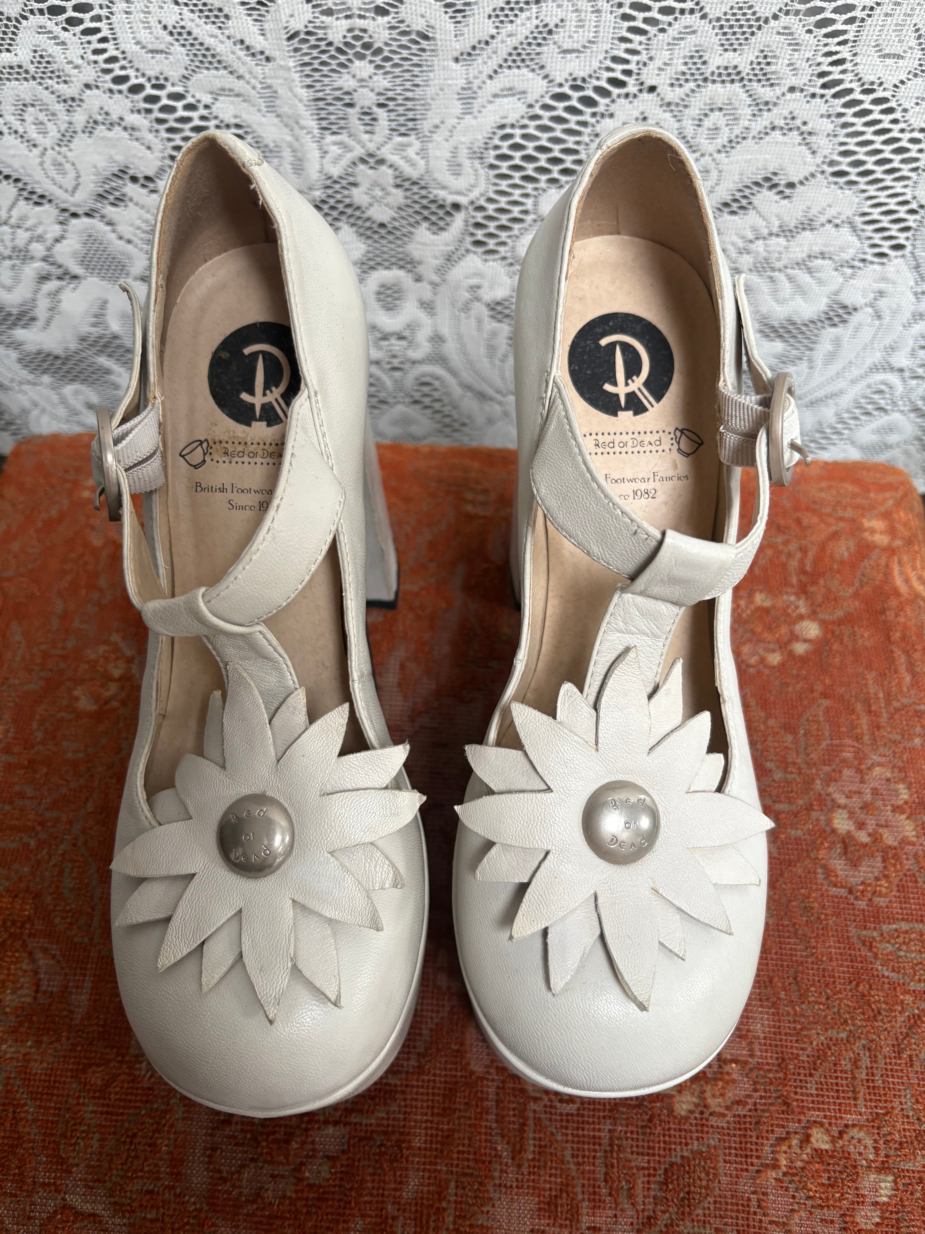 The Flower Power Platforms