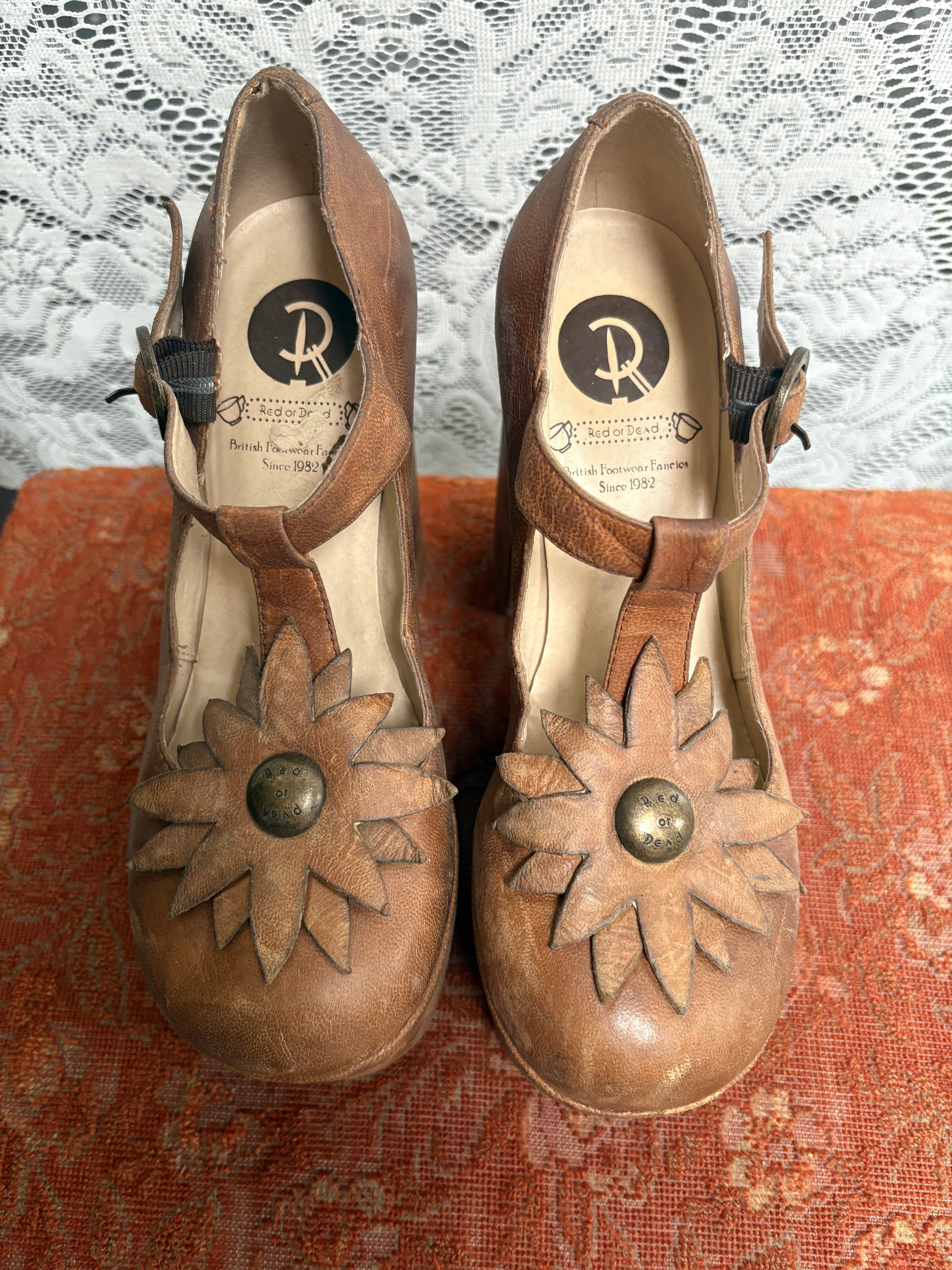 The Flower Power Platforms