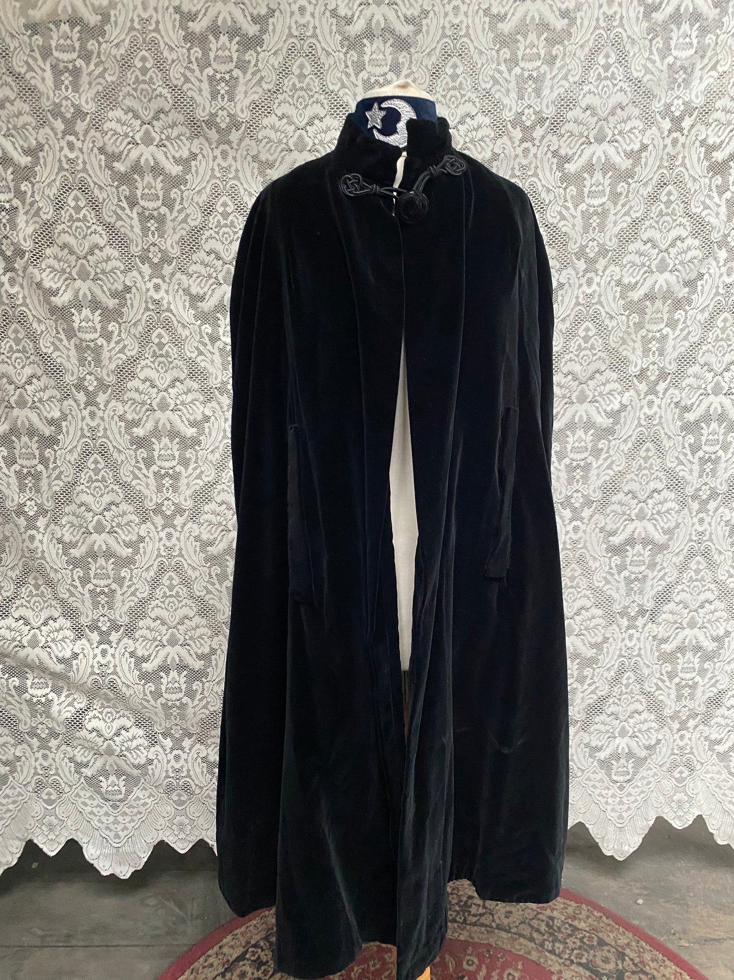 The Coven Cape