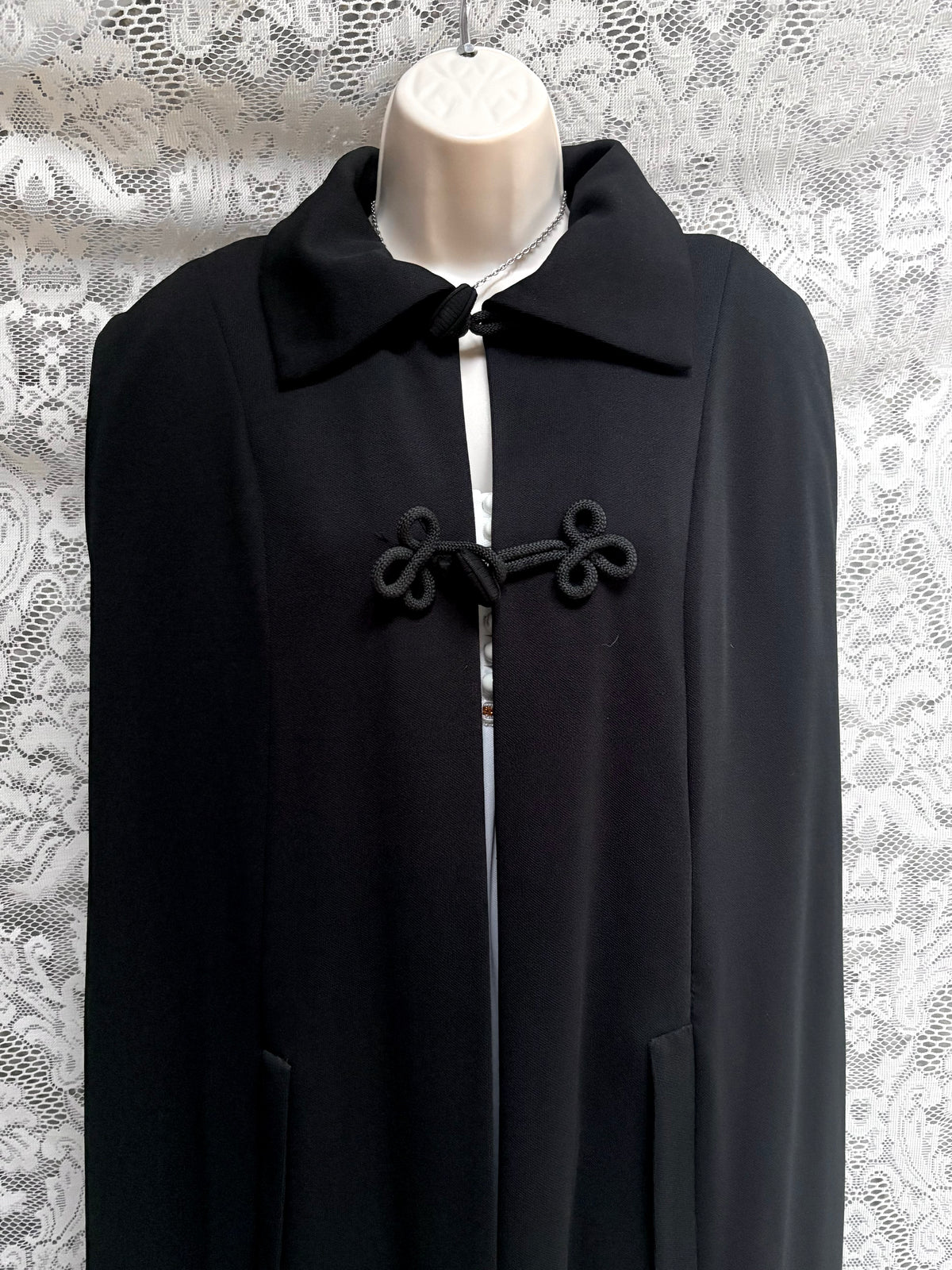 The Quad Cape